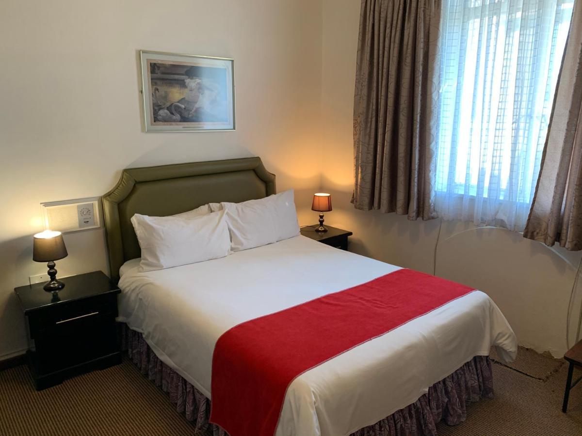Savoy Hotel Kimberley Buitenkant foto