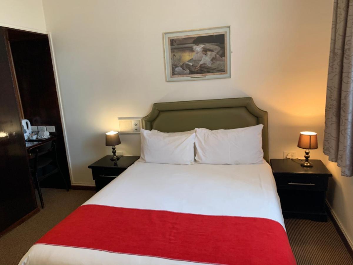 Savoy Hotel Kimberley Buitenkant foto