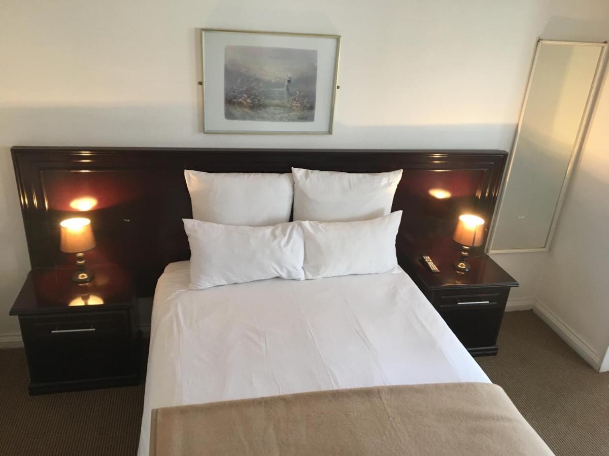 Savoy Hotel Kimberley Buitenkant foto